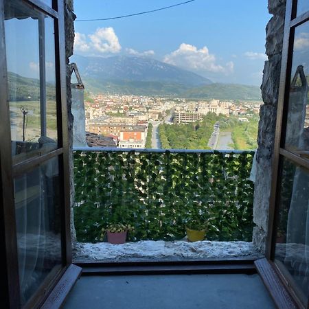 Aria Baci Guest House Berat Luaran gambar